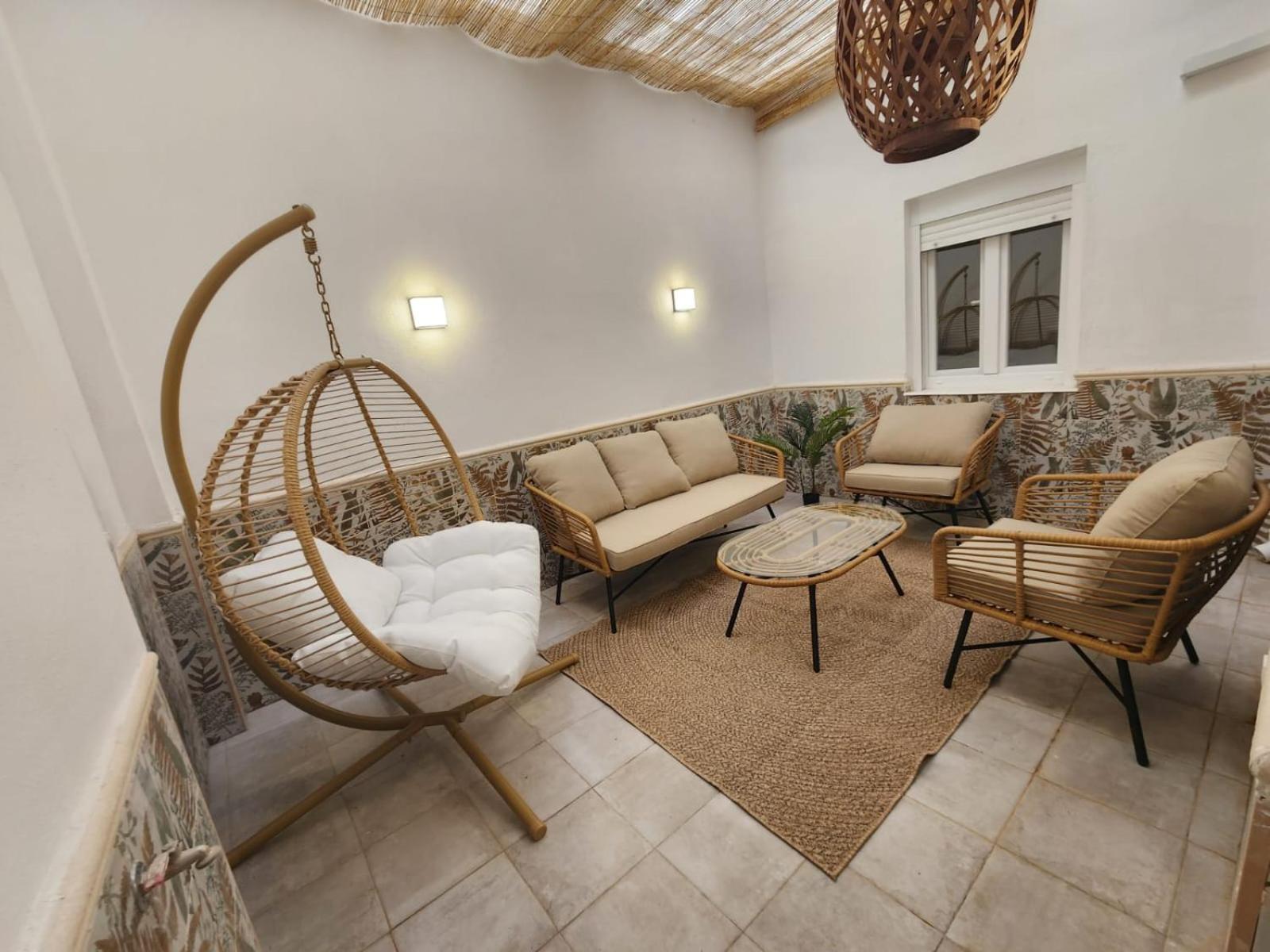 Virgen De Gracia Apartments Málaga Extérieur photo